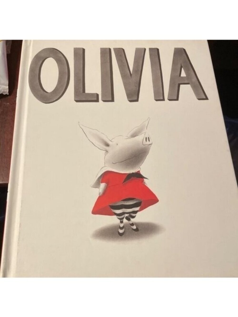 Olivia Hardcover Childrens Book By Ian Falconer Atheneum Books Vintage 2000